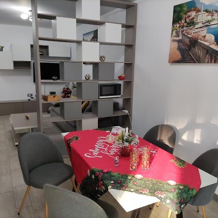 Teemo Beach Apartment, Alezzi Beach Resort Нэводари Экстерьер фото